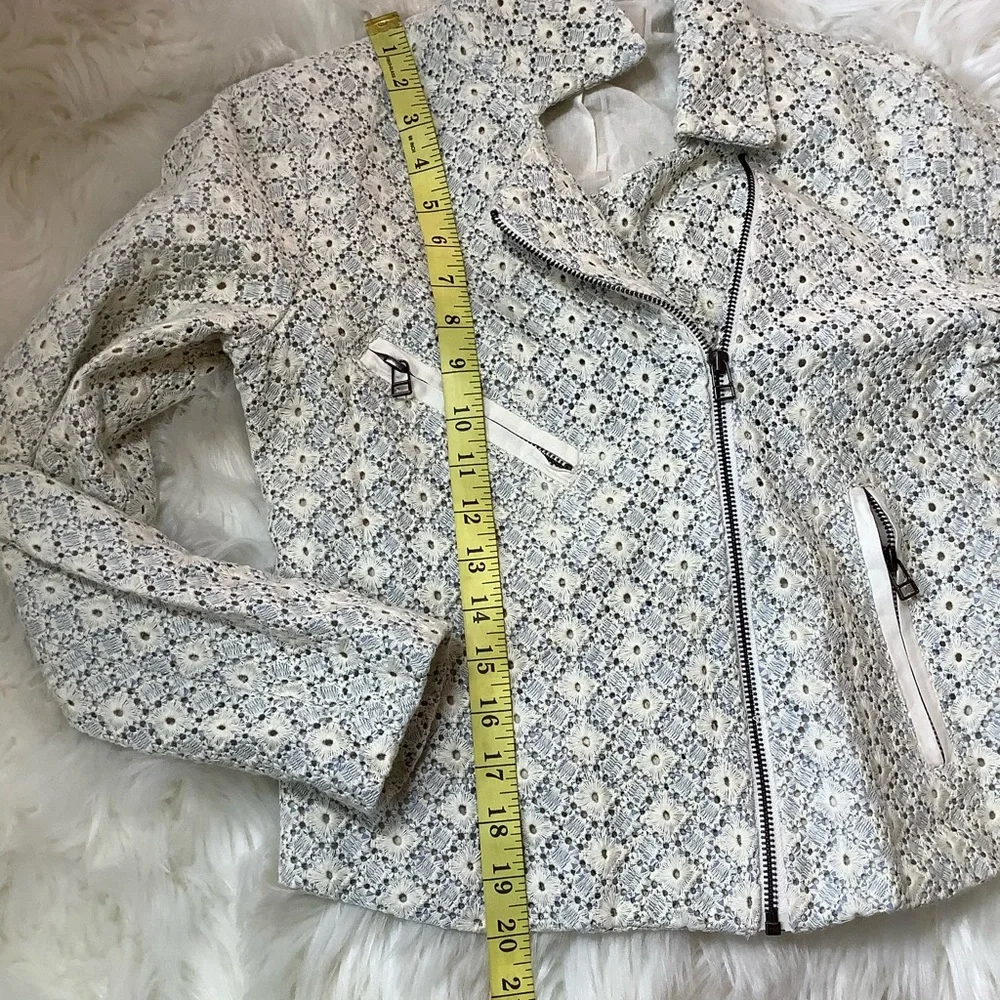Anthropologie Dolan Rossi Eyelet Moto Jacket Cropped Cream Blue Zip Womens SZ XS - Picture 9 of 9